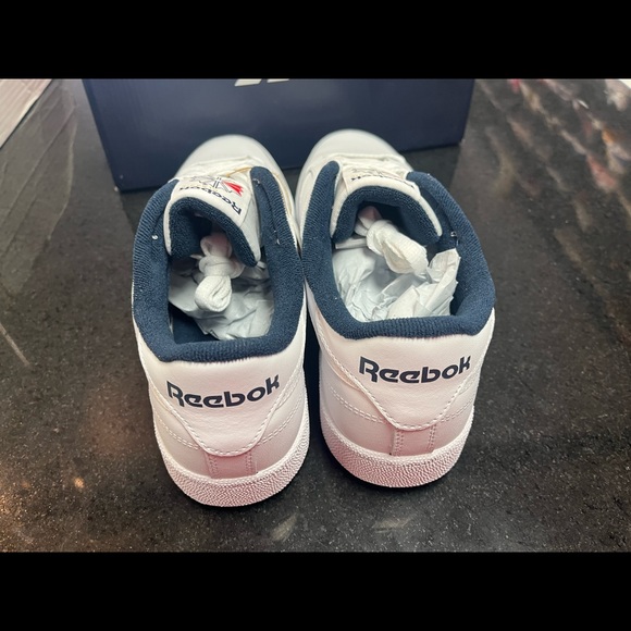 Sz 11 Reebok white classic Nwb! - Picture 4 of 8